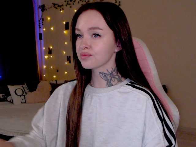NaughtyMable live cam on BongaCams