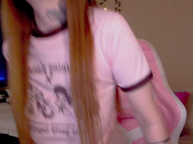 NaughtyMable live cam