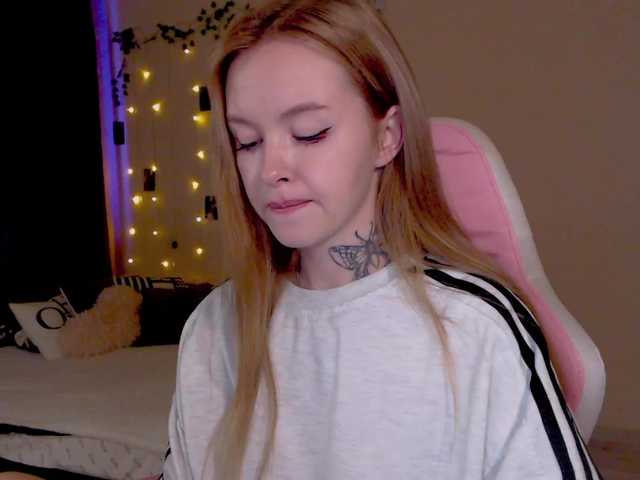 NaughtyMable live cam on BongaCams