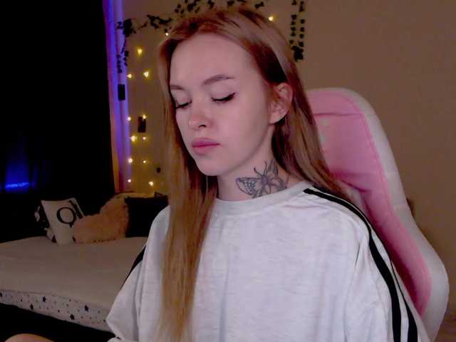 NaughtyMable live cam on BongaCams