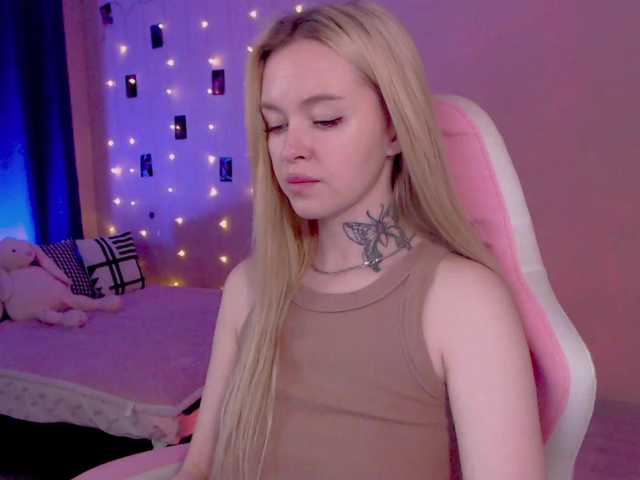 NaughtyMable live cam on BongaCams