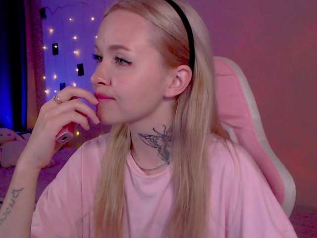 NaughtyMable live cam on BongaCams