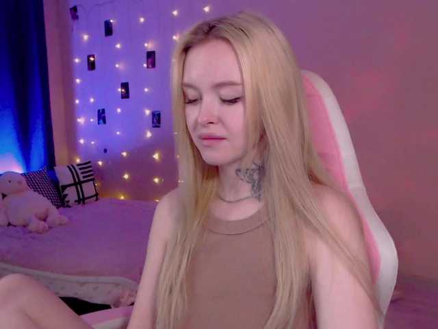 NaughtyMable webcam