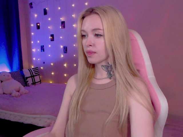 NaughtyMable webcam