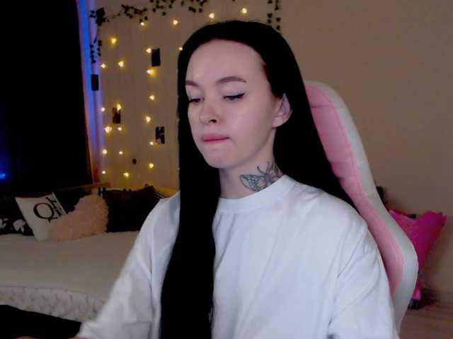 NaughtyMable live cam on BongaCams