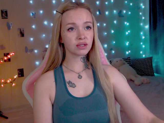 NaughtyMable live cam on BongaCams