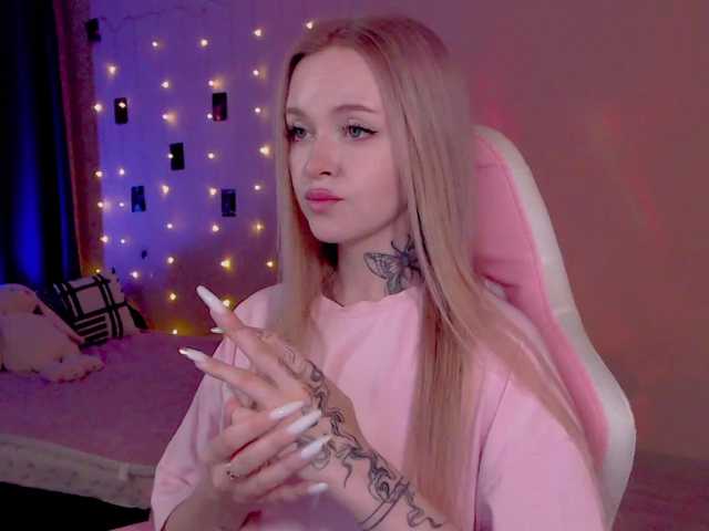NaughtyMable live cam on BongaCams