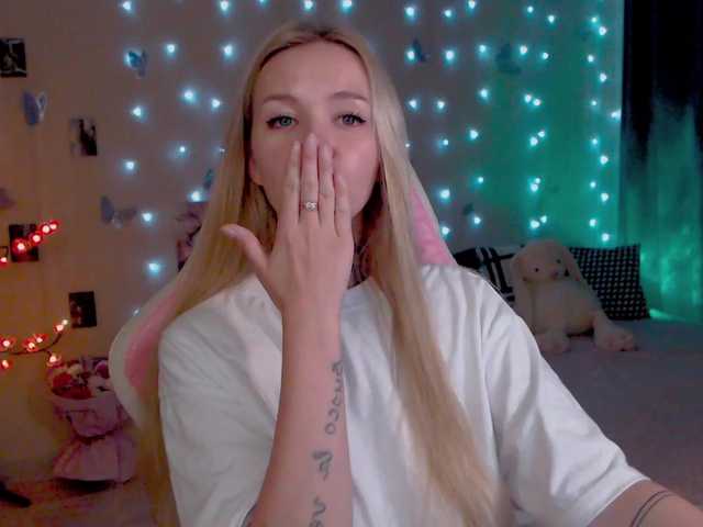 NaughtyMable live cam on BongaCams