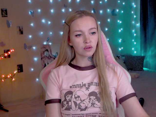 NaughtyMable live cam on BongaCams