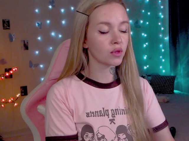 NaughtyMable live cam on BongaCams