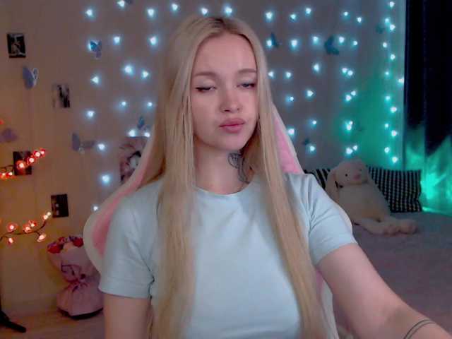 NaughtyMable live cam on BongaCams