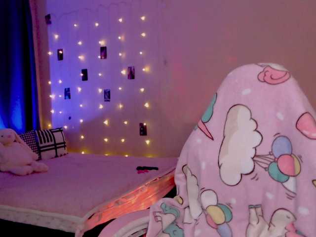 NaughtyMable live cam on BongaCams
