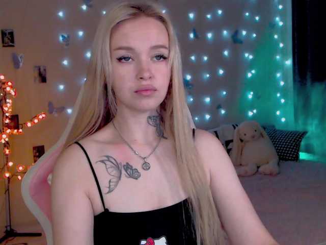 NaughtyMable live cam on BongaCams