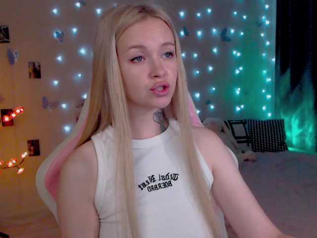 NaughtyMable live cam on BongaCams