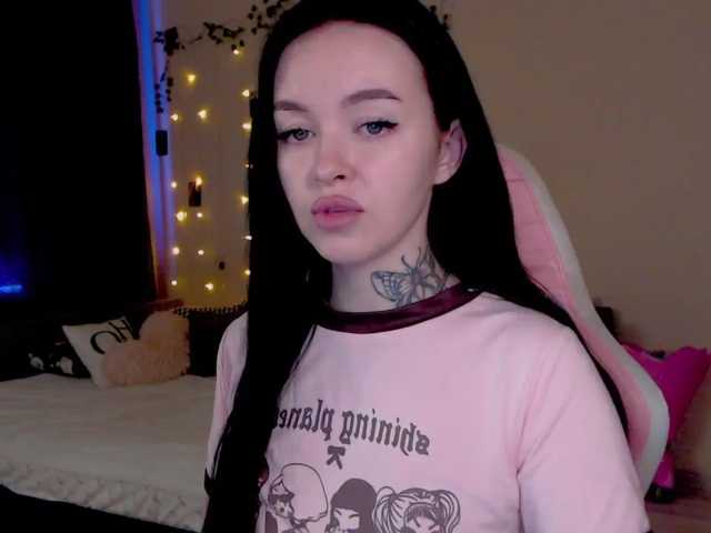 NaughtyMable live cam on BongaCams