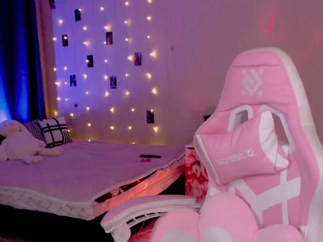 NaughtyMable live cam on BongaCams