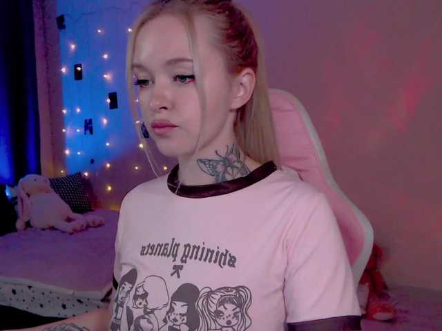 NaughtyMable live cam on BongaCams