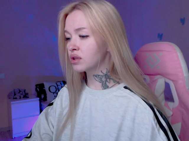 NaughtyMable's BongaCams show and profile