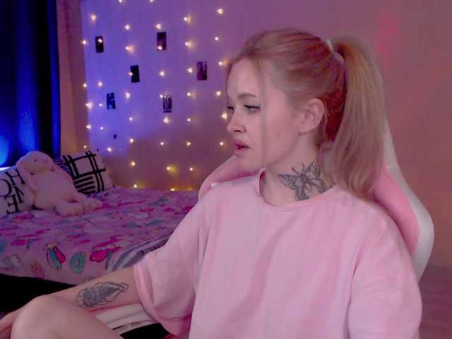 NaughtyMable live cam on BongaCams