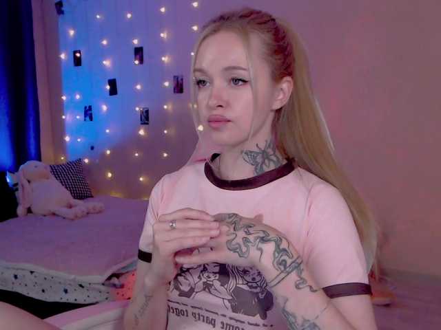 NaughtyMable live cam on BongaCams