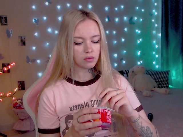 NaughtyMable live cam on BongaCams