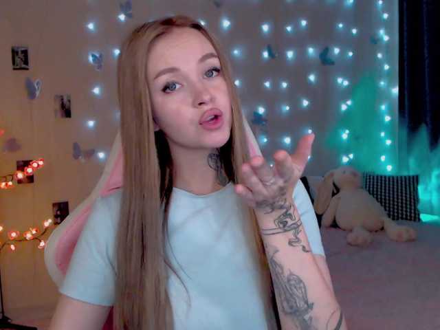 NaughtyMable live cam on BongaCams