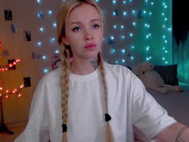 NaughtyMable live cam on BongaCams