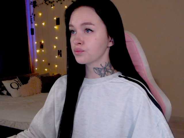 NaughtyMable live cam on BongaCams