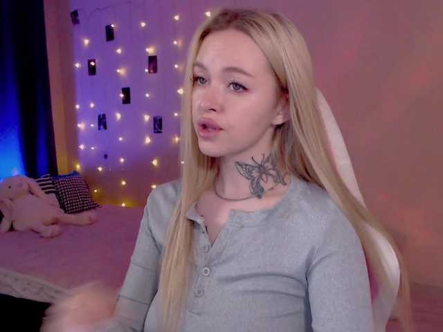 NaughtyMable live cam on BongaCams