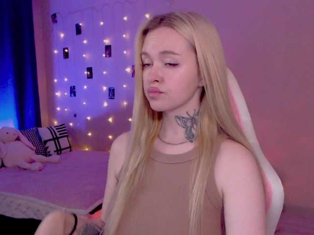NaughtyMable live cam on BongaCams