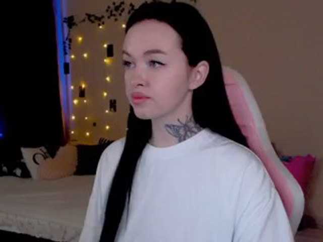 NaughtyMable live cam on BongaCams
