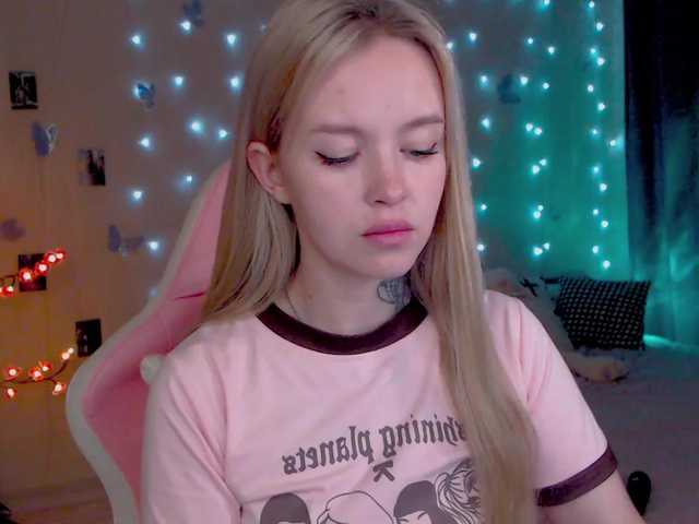 NaughtyMable live cam on BongaCams