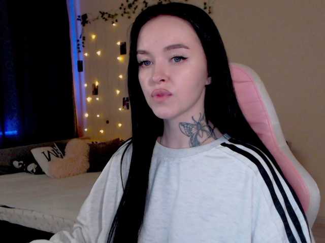 NaughtyMable live cam on BongaCams