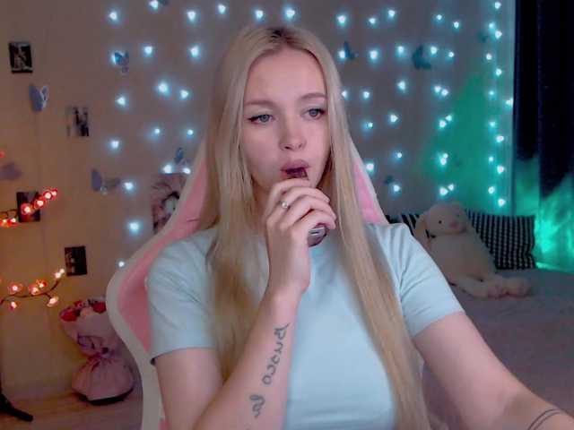 NaughtyMable live cam on BongaCams