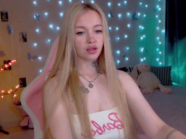 NaughtyMable live cam on BongaCams