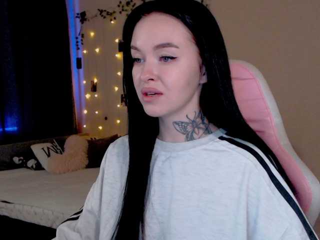 NaughtyMable live cam on BongaCams