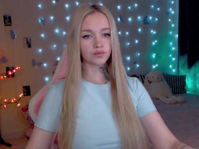 NaughtyMable live cam on BongaCams