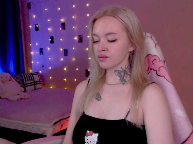 NaughtyMable live cam on BongaCams