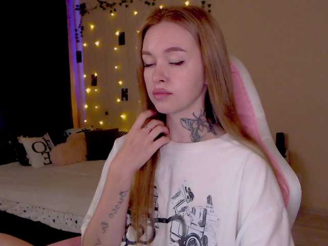 NaughtyMable live cam on BongaCams