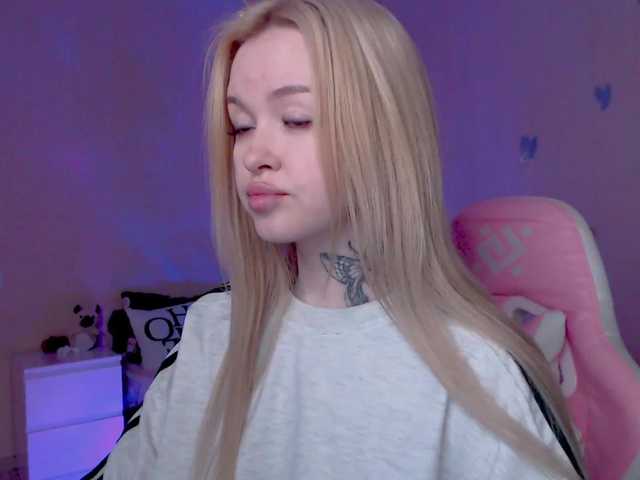 NaughtyMable's BongaCams show and profile