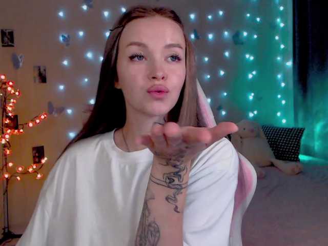 NaughtyMable live cam on BongaCams