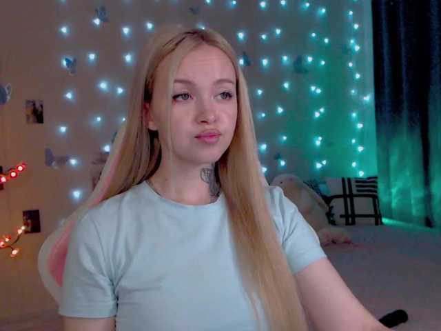 NaughtyMable live cam on BongaCams