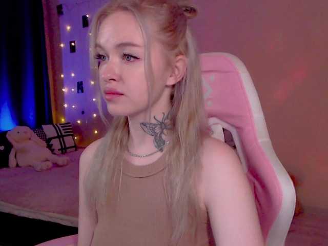 NaughtyMable live cam on BongaCams