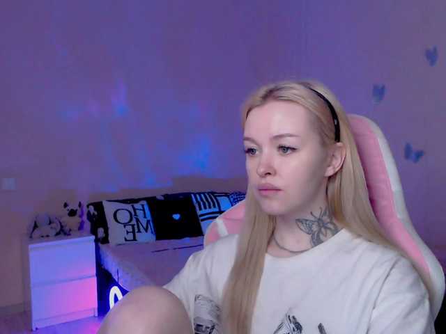 NaughtyMable's BongaCams show and profile