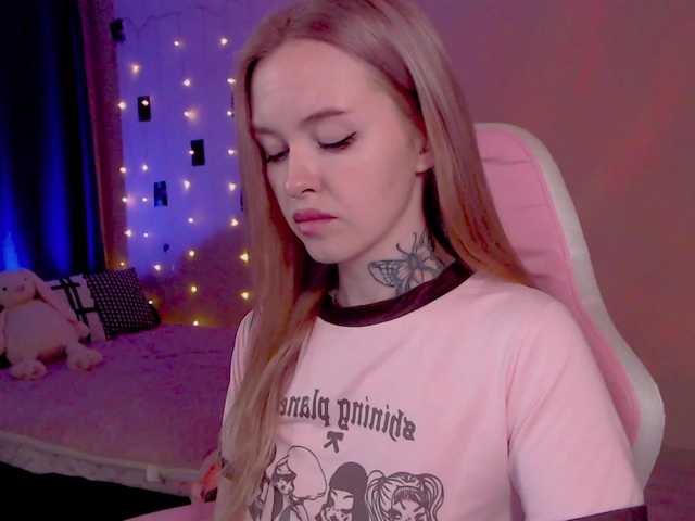 NaughtyMable live cam on BongaCams