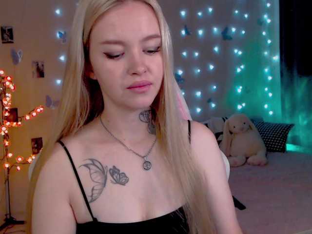 NaughtyMable live cam on BongaCams