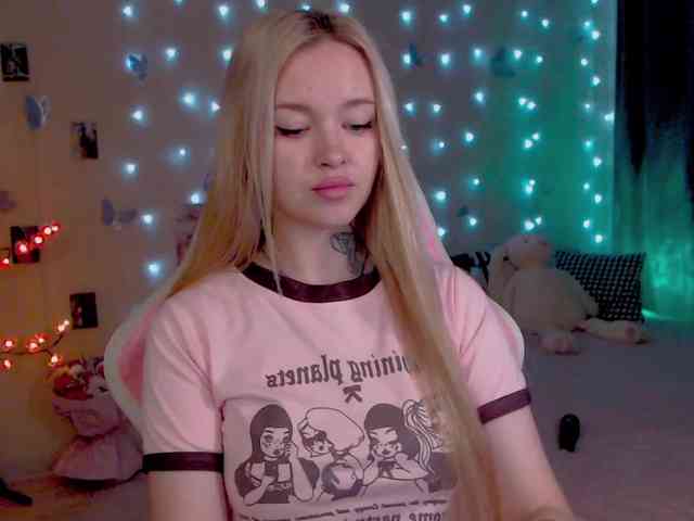 NaughtyMable webcam