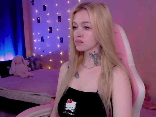 NaughtyMable webcam