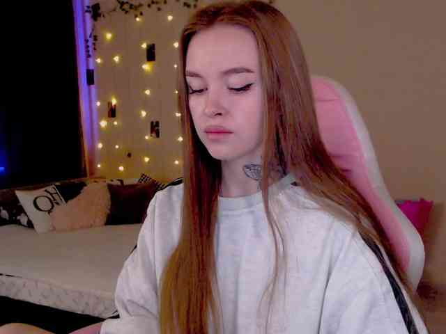 NaughtyMable webcam