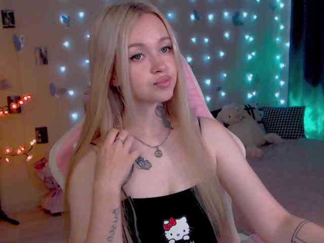 NaughtyMable webcam